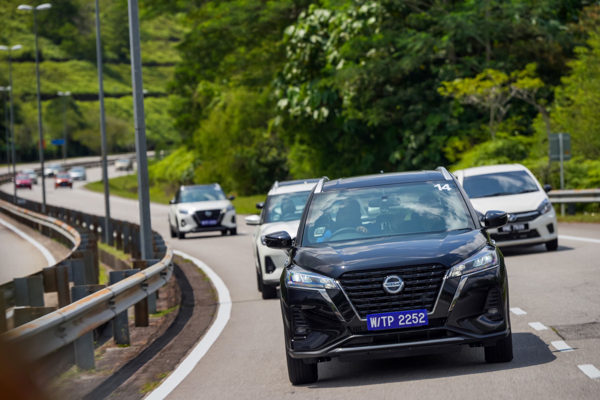 38 All New NISSAN KICKS e POWER resize